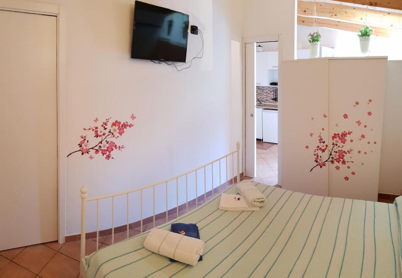 Maison De Marina B&B Piano di Follo ภายนอก รูปภาพ